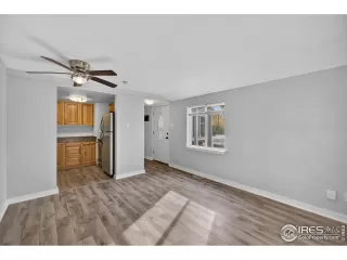 Photo #5: 1046911 Listing 