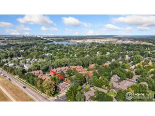 Photo #2: 1046948 Listing