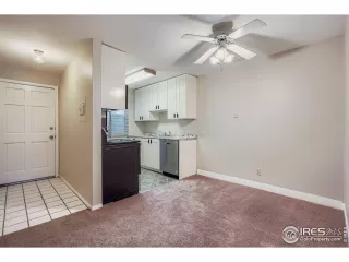 Photo #6: 1046995 Listing