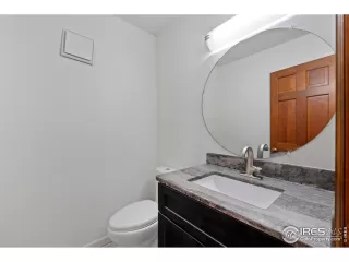 Photo #5: 1047021 Listing