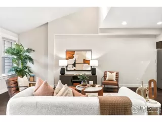 Photo #1: 1047063 Listing 