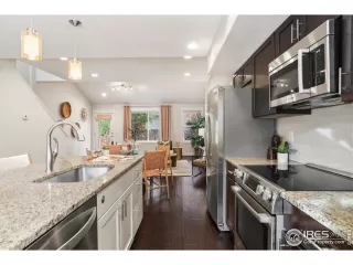 Photo #4: 1047063 Listing 