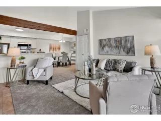 Photo #4: 1047069 Listing 