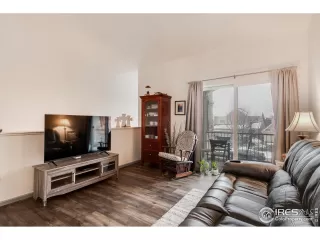 Photo #5: 1047093 Listing 