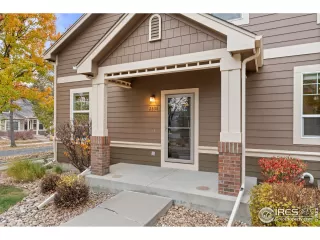 Photo #2: 1047170 Listing