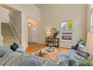 Photo #4: 1047170 Listing