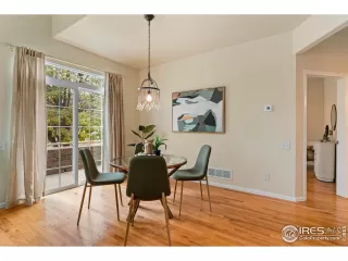 Photo #6: 1047170 Listing