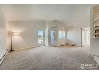 Photo #1: 1047175 Listing