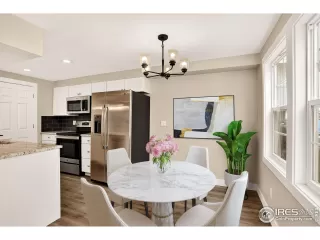 Photo #1: 1047202 Listing 