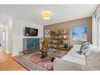 Photo #4: 1047353 Listing 