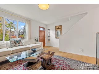 Photo #6: 1047353 Listing 