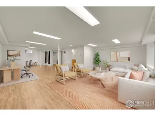 Photo #1: 1047392 Listing