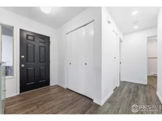 Photo #3: 1047471 Listing