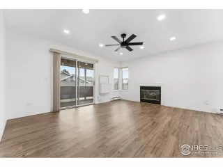 Photo #6: 1047471 Listing