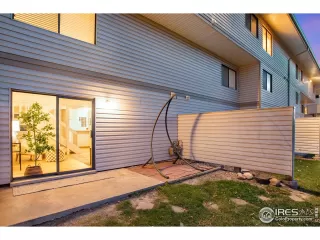 Photo #5: 1047542 Listing 