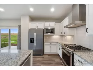 Photo #5: 1047592 Listing 