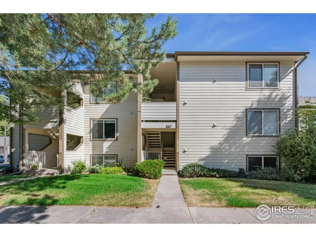 MLS: 1047612 Condo For Sale