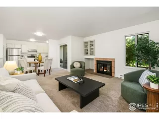 Photo #5: 1047612 Listing