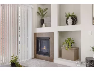 Photo #4: 1047631 Listing