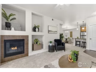 Photo #5: 1047631 Listing