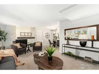 Photo #6: 1047653 Listing 