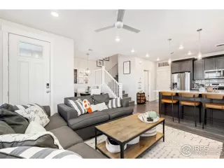 Photo #5: 1047672 Listing 