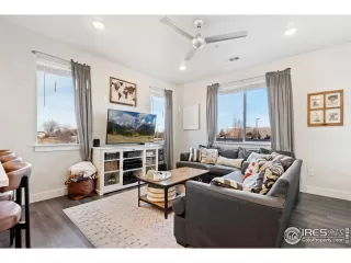 Photo #6: 1047672 Listing 