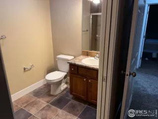 Photo #5: 1047682 Listing 