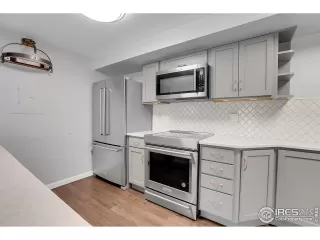 Photo #4: 1047694 Listing 