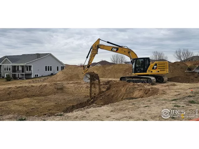 MLS: 1047705 Condo For Sale