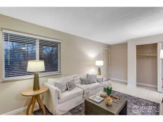 Photo #3: 1047737 Listing 