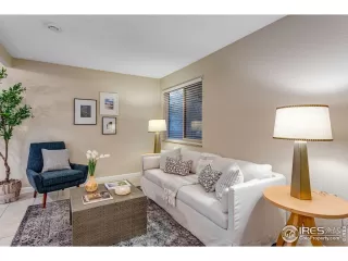 Photo #4: 1047737 Listing 