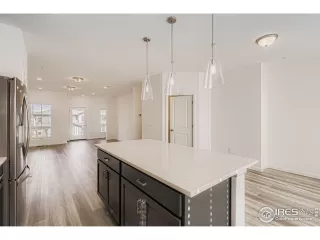 Photo #1: 1047748 Listing 