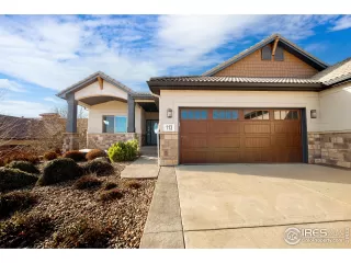 Photo #3: 1047755 Listing