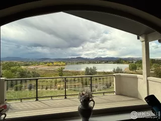 Photo #5: 1047755 Listing