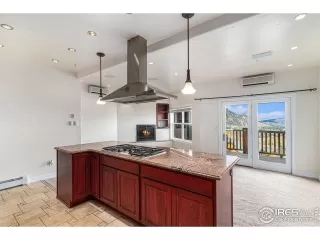 Photo #4: 1047775 Listing 