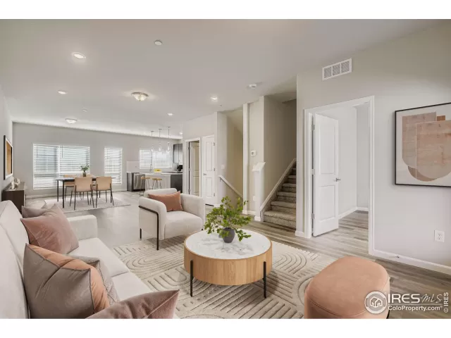 MLS: 1047822 Condo For Sale