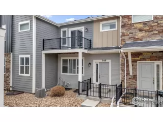 Browse active condo listings in SILVER MEADOWS