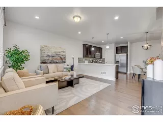 Photo #1: 1047824 Listing 