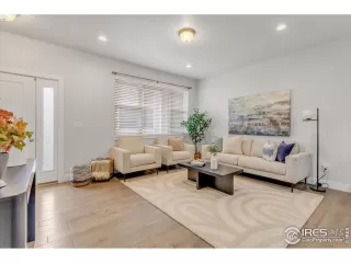 Photo #2: 1047824 Listing 