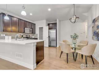 Photo #5: 1047824 Listing 