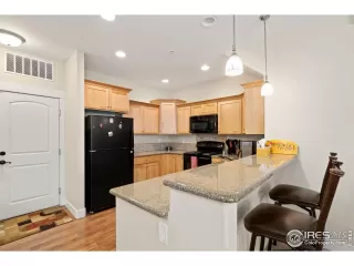 Photo #6: 1047846 Listing 