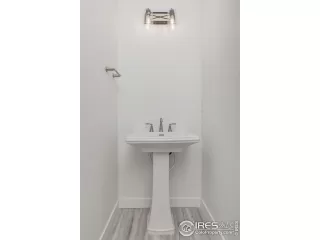 Photo #6: 1047858 Listing 