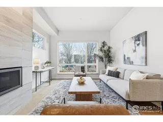 Photo #2: 1047867 Listing 