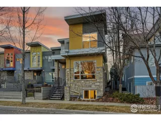 Photo #6: 1047867 Listing 