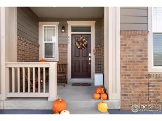 Photo #2: 1047882 Listing