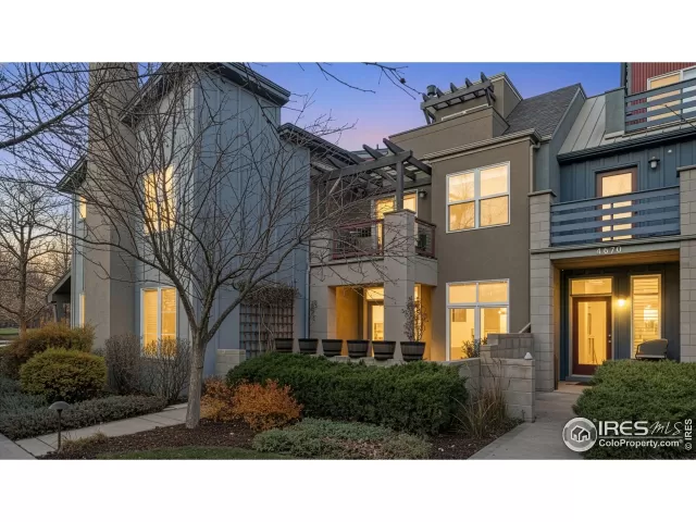 MLS: 1047886 Condo For Sale