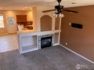 Photo #4: 1048011 Listing 