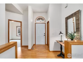 Photo #4: 1048049 Listing 