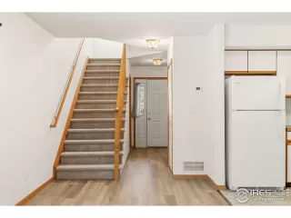 Photo #5: 1048092 Listing 